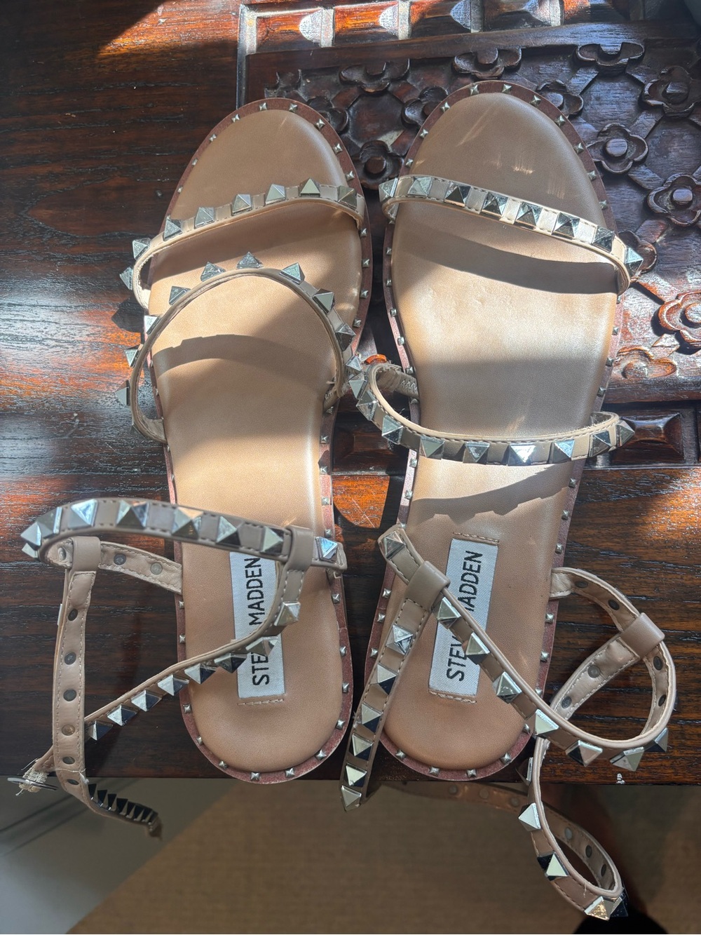 Steve Madden Nude Tan Pyramid-Stud Leather Strappy Sandals